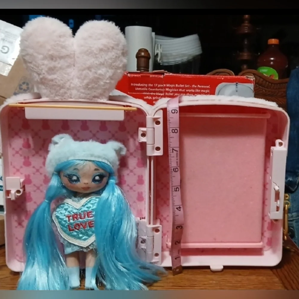 NaNaNa Surprise Doll and‎ Soft ,fuzzy Pink Backpack